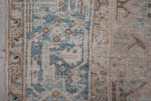 Antique Heriz Area Rug (7' x 10')